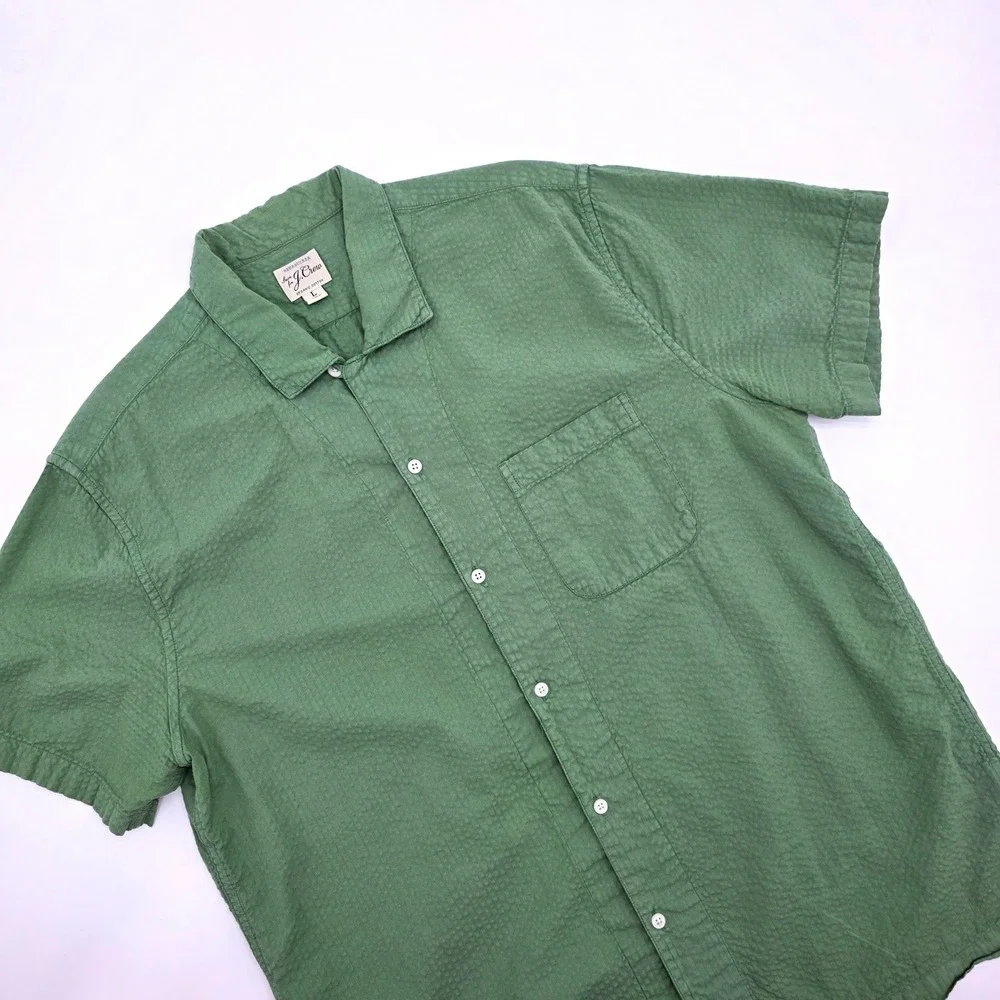 J. Crew Mens Large Sage Green Organic Cotton Seersucker Short Sleeve Button Down